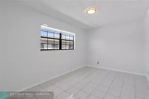 608 NE 29th Dr, Wilton Manors, FL 33334 - Photo 5