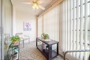 9460 Sunrise Lake Blvd Unit, Sunrise, FL 33322 - Photo 21