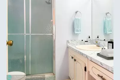 9460  Sunrise Lake Blvd, Unit #212, Sunrise, FL 33322 - Photo 25