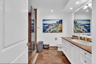 7000 Island Blvd, Aventura, FL 33160 - Photo 39