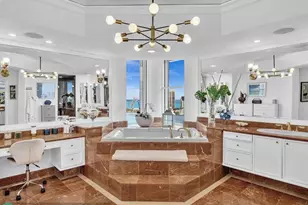 7000 Island Blvd, Aventura, FL 33160 - Photo 37