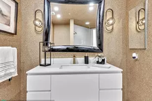 7000 Island Blvd, Aventura, FL 33160 - Photo 25