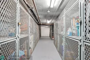 328 N Ocean Blvd, Pompano Beach, FL 33062 - Photo 29