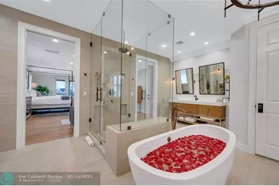 1949  Harbourview Dr, Fort Lauderdale, FL 33316 - Photo 23