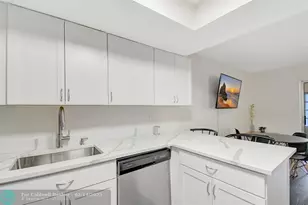 3708 SW 59th Terrace, Fort Lauderdale, FL 33314 - Photo 11