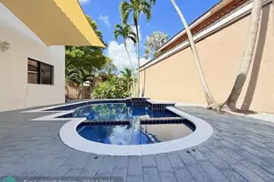 10661 NW 17th Pl, Plantation, FL 33322 - Photo 5