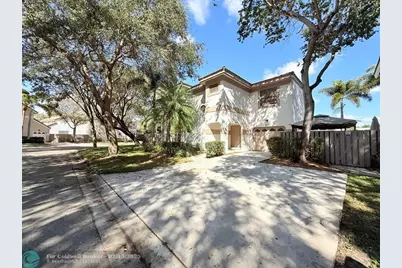 10661 NW 17th Pl, Unit #10661, Plantation, FL 33322 - Photo 1