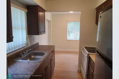 25 NW 11th St, Fort Lauderdale, FL 33311 - Photo 25