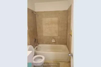 25 NW 11th St, Fort Lauderdale, FL 33311 - Photo 29