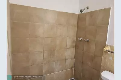 25 NW 11th St, Fort Lauderdale, FL 33311 - Photo 35