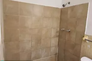 25 NW 11th St, Fort Lauderdale, FL 33311 - Photo 35