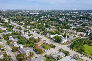 25 NW 11th St, Fort Lauderdale, FL 33311 - Photo 13