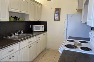 4081 Westbury H, Deerfield Beach, FL 33442 - Photo 5