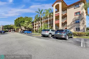 901 SW 138th Ave, Hollywood, FL 33027 - Photo 1