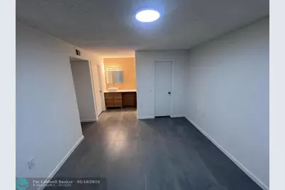 1401  Village Blvd, Unit #1611, West Palm Beach, FL 33409 - Photo 17