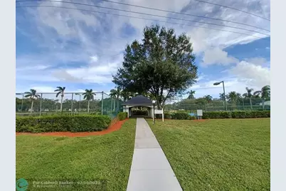 1401  Village Blvd, Unit #1611, West Palm Beach, FL 33409 - Photo 3