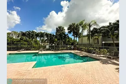 1401  Village Blvd, Unit #1611, West Palm Beach, FL 33409 - Photo 5