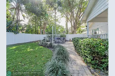 2180  Seville Ave, Vero Beach, FL 32960 - Photo 55