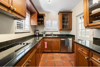 1928 NE 7th Pl, Fort Lauderdale, FL 33304 - Photo 13