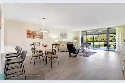 11114  Green Lakes Dr, Unit #203, Boynton Beach, FL 33437 - Photo 3