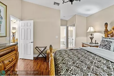 6358  Westchester Club Dr, Boynton Beach, FL 33437 - Photo 9