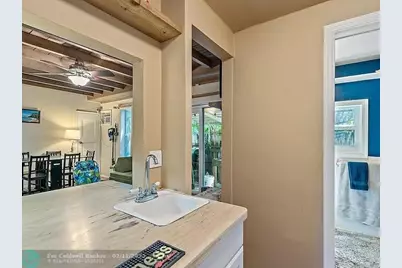 400  45th St, West Palm Beach, FL 33407 - Photo 13