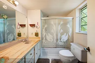 2551 Aragon Blvd, Sunrise, FL 33322 - Photo 7