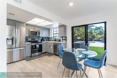 807 SW 14th Ct, Fort Lauderdale, FL 33315 - Photo 15