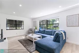 807 SW 14th Ct, Fort Lauderdale, FL 33315 - Photo 35