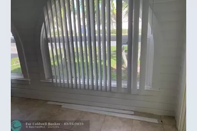 418 NE 4th St, Pompano Beach, FL 33060 - Photo 23