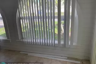 418 NE 4th St, Pompano Beach, FL 33060 - Photo 23