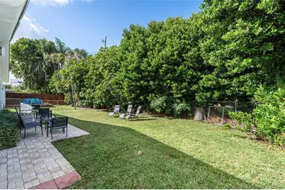 825 SW 14th St, Fort Lauderdale, FL 33315 - Photo 57