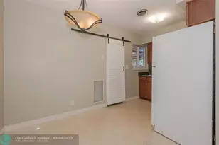 321 SE 1st Ave, Pompano Beach, FL 33060 - Photo 9