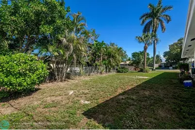 321 SE 1st Ave, Pompano Beach, FL 33060 - Photo 37