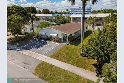 321 SE 1st Ave, Pompano Beach, FL 33060 - Photo 1