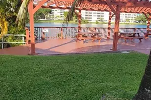 1619 NE Miami Gardens Dr, North Miami Beach, FL 33179 - Photo 3