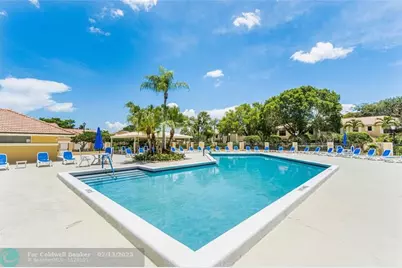 376  Prestwick Circle, Unit #3, Palm Beach Gardens, FL 33418 - Photo 25