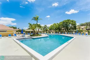 376 Prestwick Cir, Palm Beach Gardens, FL 33418 - Photo 25