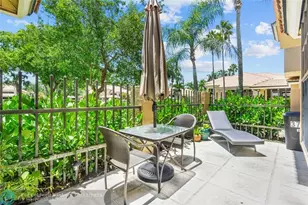 376 Prestwick Cir, Palm Beach Gardens, FL 33418 - Photo 23