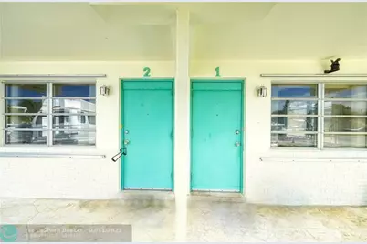 3220  Canal Dr, Pompano Beach, FL 33062 - Photo 25