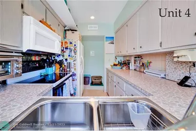 3220  Canal Dr, Pompano Beach, FL 33062 - Photo 57