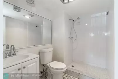 9523 S Hollybrook Lake Dr, Unit #107, Pembroke Pines, FL 33025 - Photo 5