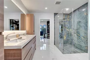 4030 Bayview Dr, Fort Lauderdale, FL 33308 - Photo 13