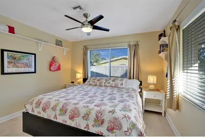 2585 SE 3rd St, Pompano Beach, FL 33062 - Photo 29