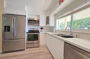 2585 SE 3rd St, Pompano Beach, FL 33062 - Photo 15