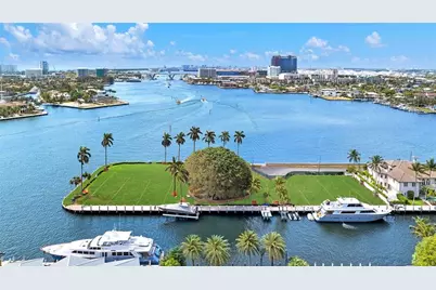 1818 SE 10th St, Fort Lauderdale, FL 33316 - Photo 1