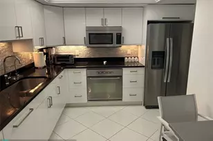 5100 N Ocean Blvd, Lauderdale by the Sea, FL 33308 - Photo 7