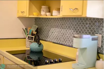 3232 NE 15th St, Pompano Beach, FL 33062 - Photo 7