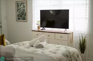 3232 NE 15th St, Pompano Beach, FL 33062 - Photo 9