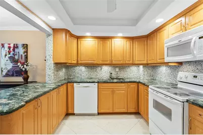 3850  Galt Ocean Dr, Unit #904, Fort Lauderdale, FL 33308 - Photo 7